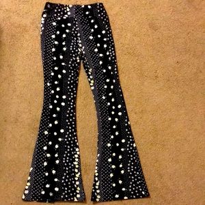 No Boundaries bootcut pants. Too big on me. Worn twice